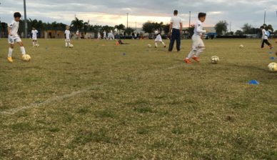 U9 prepares themselves for the Weston Cup