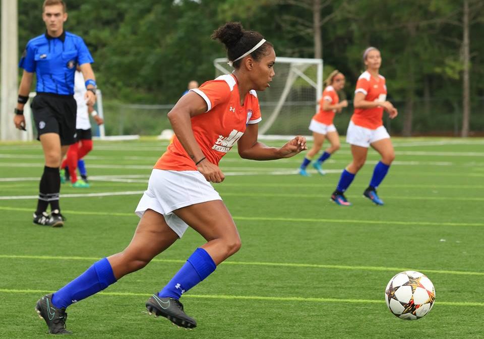 FGCDL FC re-signs Monique Elliott for our Women’s Team